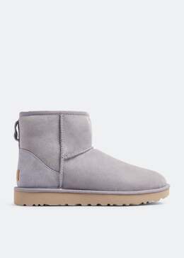 UGG: Фиолетовые ботинки Classic Mini II