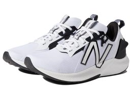 New Balance: Белые кроссовки  FuelCell Propel RMX