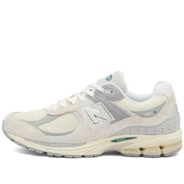 New Balance: Светлые кроссовки 