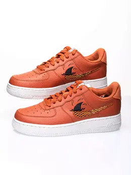 Nike: Оранжевые кеды Air Force 1