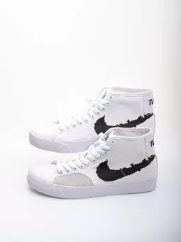 Nike: Белые кеды  Blazer