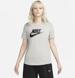 Nike: Серая футболка  Sportswear Essentials