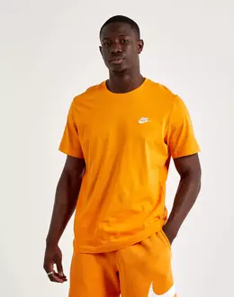 Nike: Оранжевая футболка  Sportswear Club