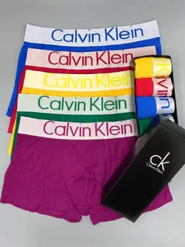 Calvin Klein: Трусы 