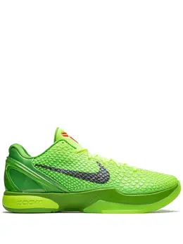 Nike: Зелёные кроссовки 