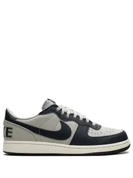 Nike: Синие кроссовки 