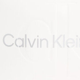 Calvin Klein Jeans: Белая сумка