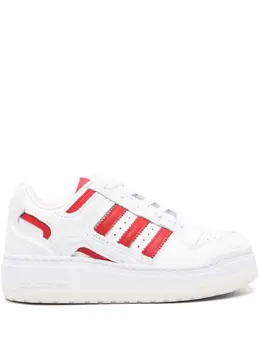 adidas: Белые кроссовки  Forum