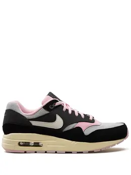Nike: Розовые кроссовки  Air Max 1