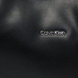 Calvin Klein: Чёрная сумка