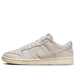 Nike: Светлые кроссовки  Dunk Low