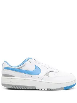 Nike: Белые кроссовки 
