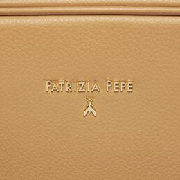 Patrizia Pepe: Бежевая сумка