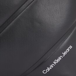 Calvin Klein Jeans: Чёрная сумка