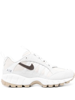 Nike: Светлые кроссовки  Air