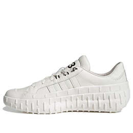 Adidas: Белые кроссовки 