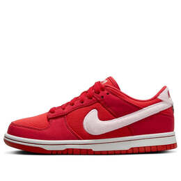 Nike: Красные кроссовки  Dunk Low