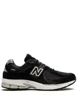 New Balance: Чёрные кроссовки  2002R