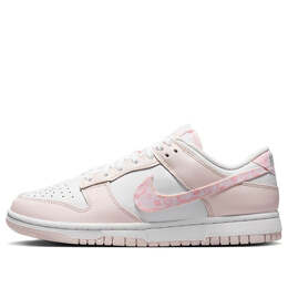 Nike: Розовые кроссовки  Dunk Low