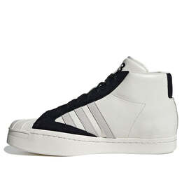 Adidas: Белые кроссовки 