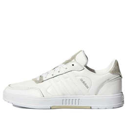 Adidas: Белые кроссовки  Courtmaster