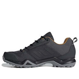 Adidas: Чёрные кроссовки  Terrex