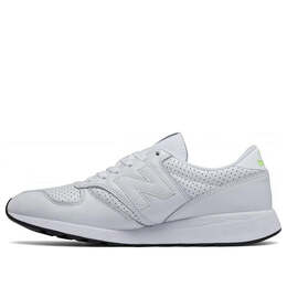 New Balance: Серые кроссовки 