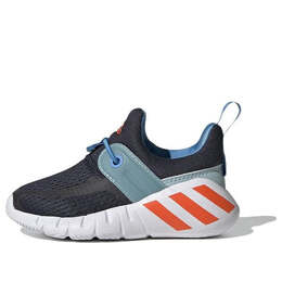 Adidas: Обувь 