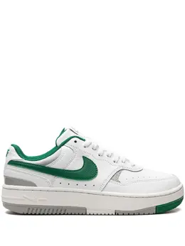 Nike: Белые кроссовки 