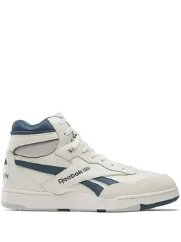 Reebok: Белые кроссовки 
