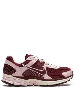 Nike: Бордовые кроссовки 