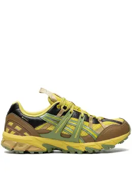 ASICS: Зелёные кроссовки 