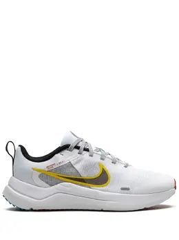 Nike: Белые кроссовки 