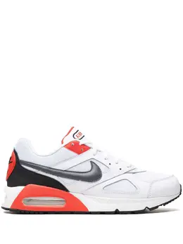 Nike: Белые кроссовки  Air Max