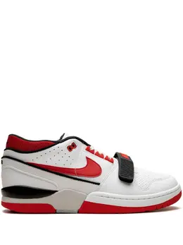 Nike: Белые кроссовки  Air