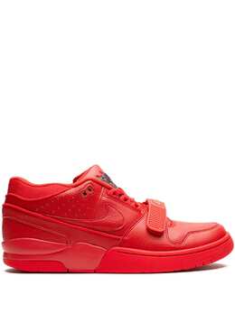 Nike: Яркие кроссовки  Air