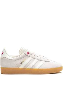 adidas: Светлые кроссовки  Gazelle