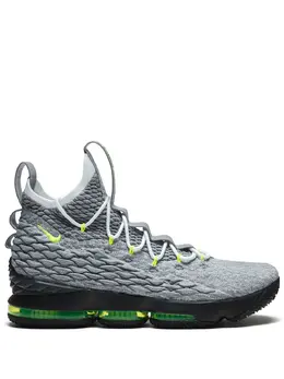 Nike: Кроссовки  Lebron 15