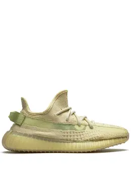 Adidas Yeezy: Кроссовки 