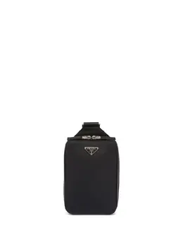Prada: Чёрная сумка 