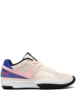 Nike: Светлые кроссовки 