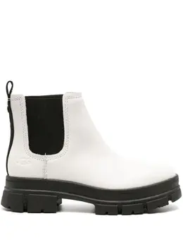 UGG: Белые ботинки 