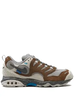 Nike: Коричневые кроссовки  Air