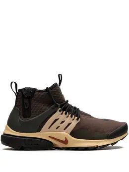 Nike: Коричневые кроссовки Air Presto Mid Utility