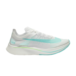 Nike: Белые кроссовки  Zoom Fly SP