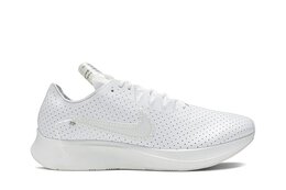 Nike: Белые кроссовки  Zoom Fly