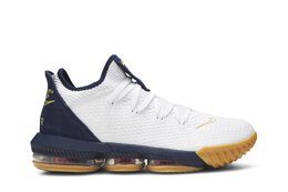 Nike: Белые кроссовки  LeBron 16 Low