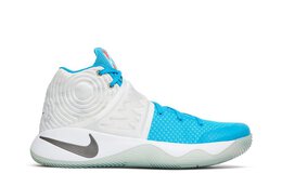 Nike: Белые кроссовки  Kyrie 2