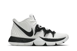 Nike: Белые кроссовки  Kyrie 5