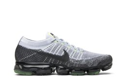 Nike: Серые кроссовки  Air Vapormax